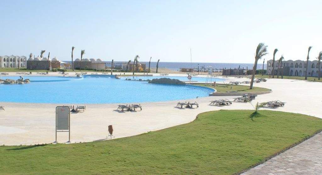 Gorgonia Beach Resort Marsa Alam Exterior photo